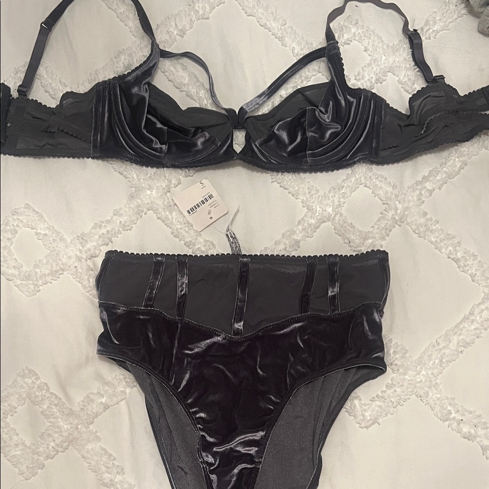 Elegant dark grey  Satin Lingerie Set